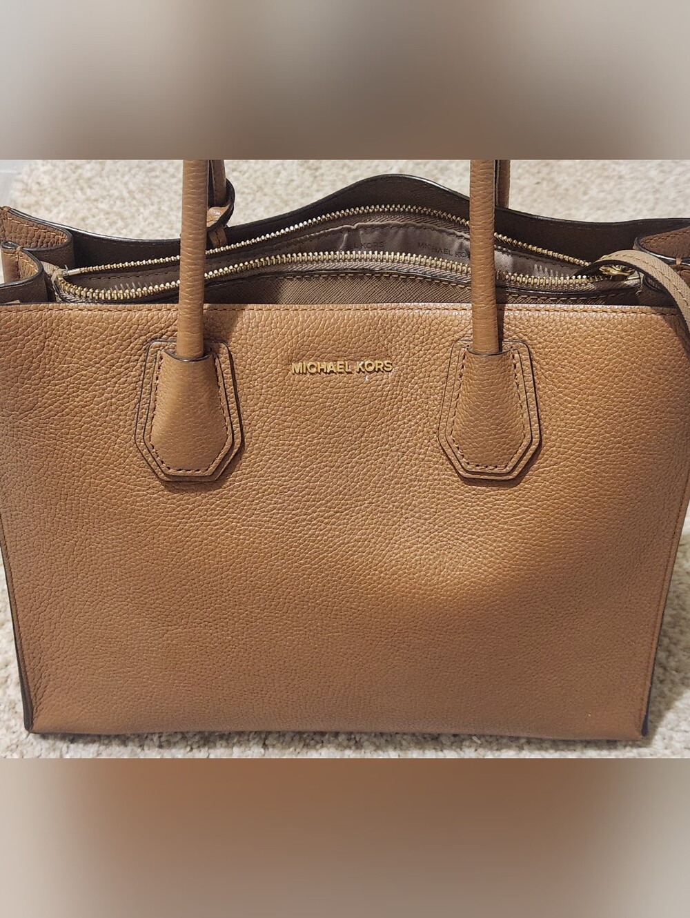 Michael Kors Handbag Great Condition